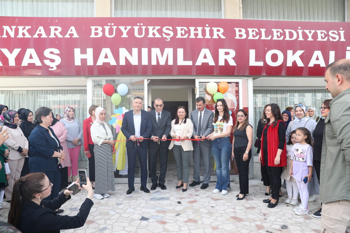 HANIMLAR LOKALİ ÜYELERİ MAHARETLERİNİ SERGİLEDİ...