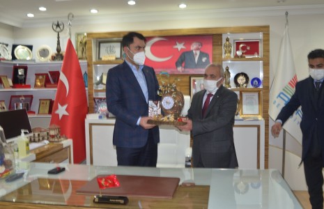 Çevre ve Şehircilik Bakanı Murat Kurum, Ayaş ilçemizi ziyaret etti.